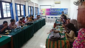 Makan bersama keluarga besar Program Studi Magister Ilmu Kesehatan Masyarakat